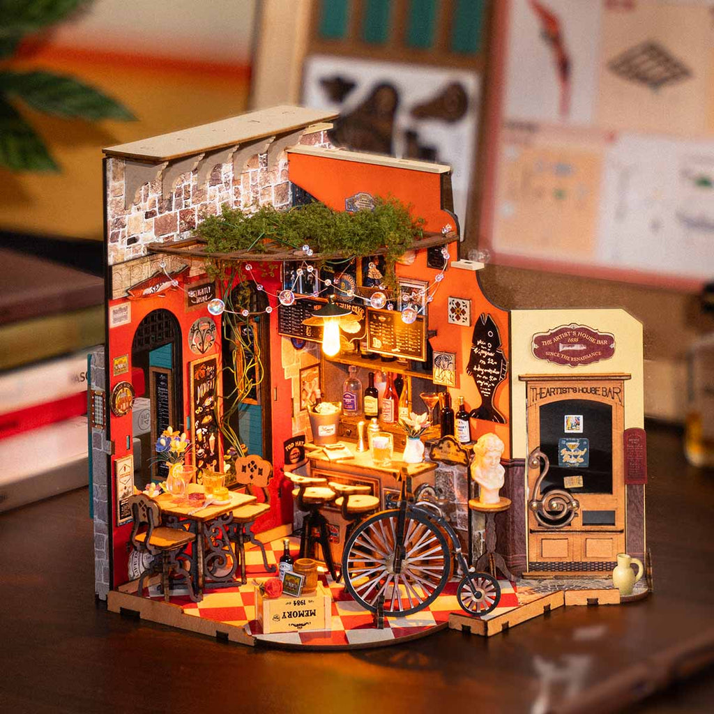 DIY ROLIFE CHEERS BAR & DINING