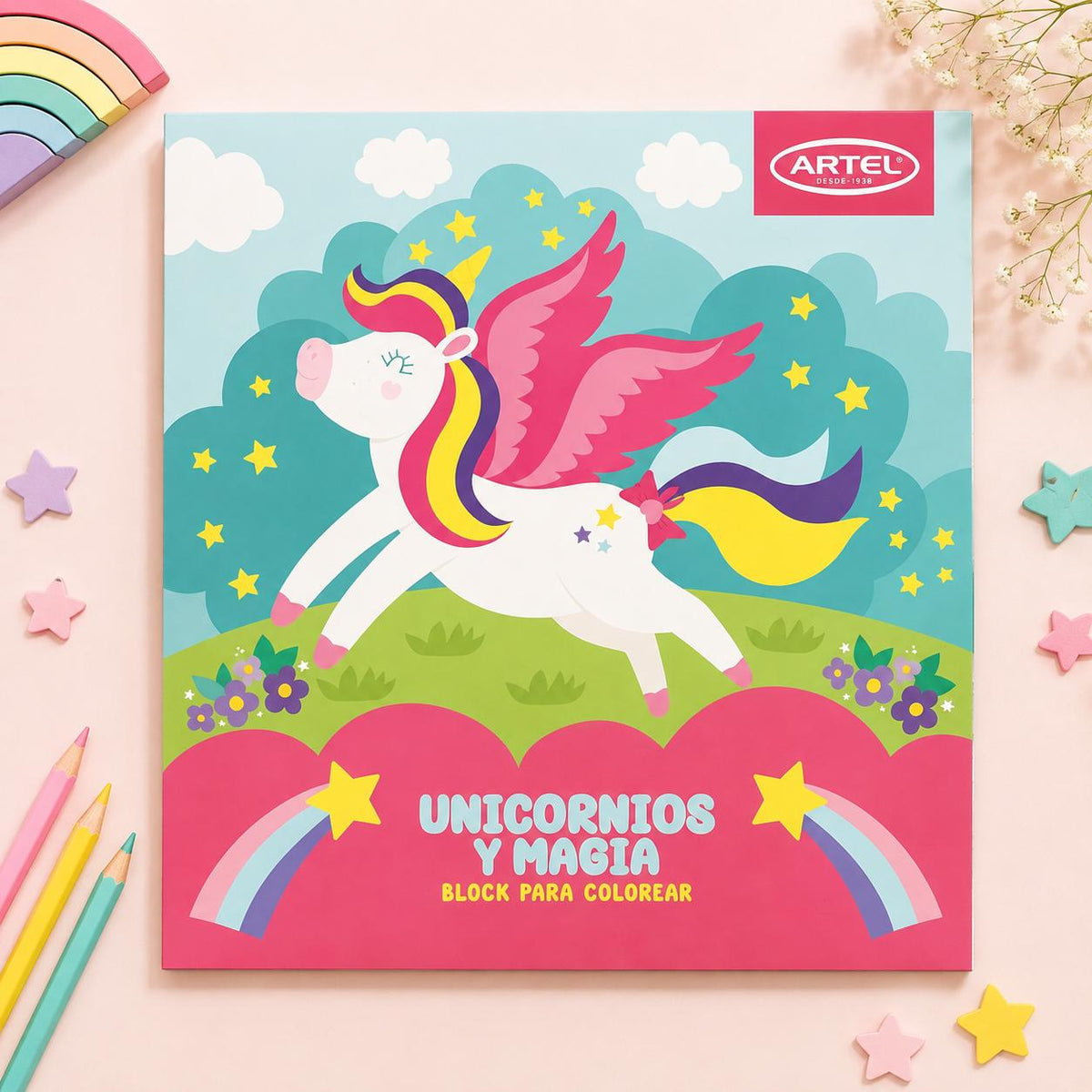 LIBRO BLOCK PARA COLOREAR - UNICORNIOS Y MAGIA